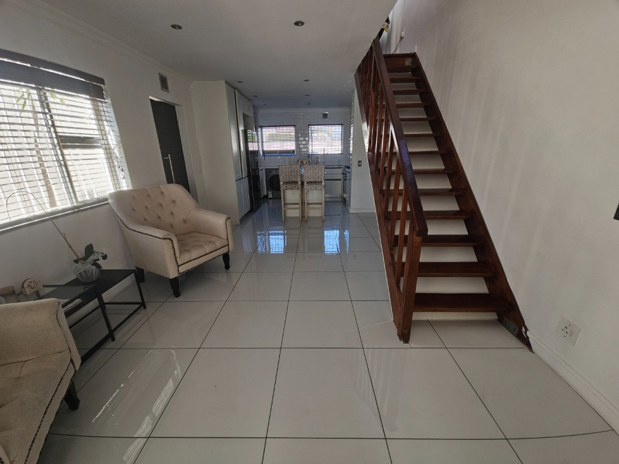 4 Bedroom Property for Sale in Marina Da Gama Western Cape